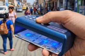 "Corichek" ofrece un sistema 100% sensorial que opera sin conexión a internet y se recarga de forma híbrida con energía solar.