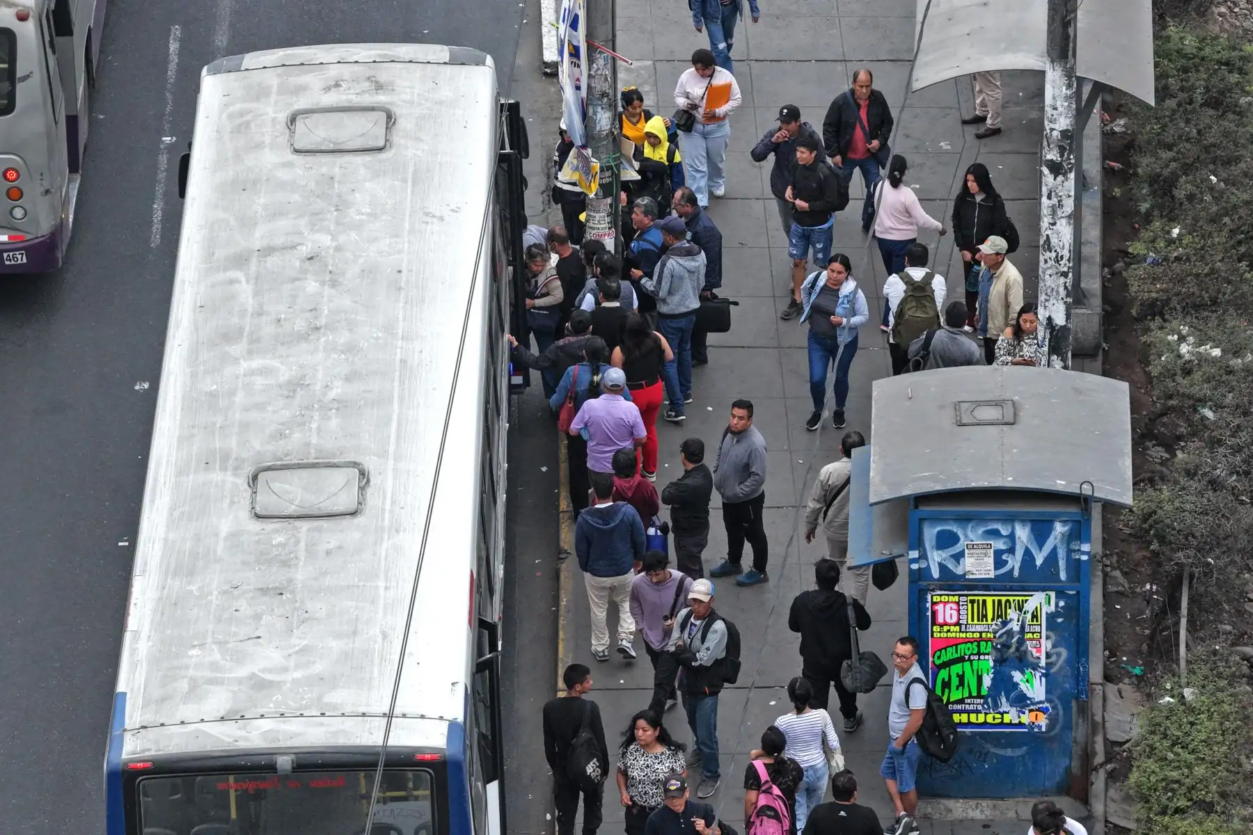 Representantes de gremios de transporte de Lima y Callao informaron que se ha levantado el paro de transportistas anunciado para hoy martes 25 de agosto de 2026, ante el espacio de diálogo que se abrió con el Poder Ejecutivo tras reunión con la presidenta Keiko Fujimori. Foto: ANDINA/Daniel Bracamonte