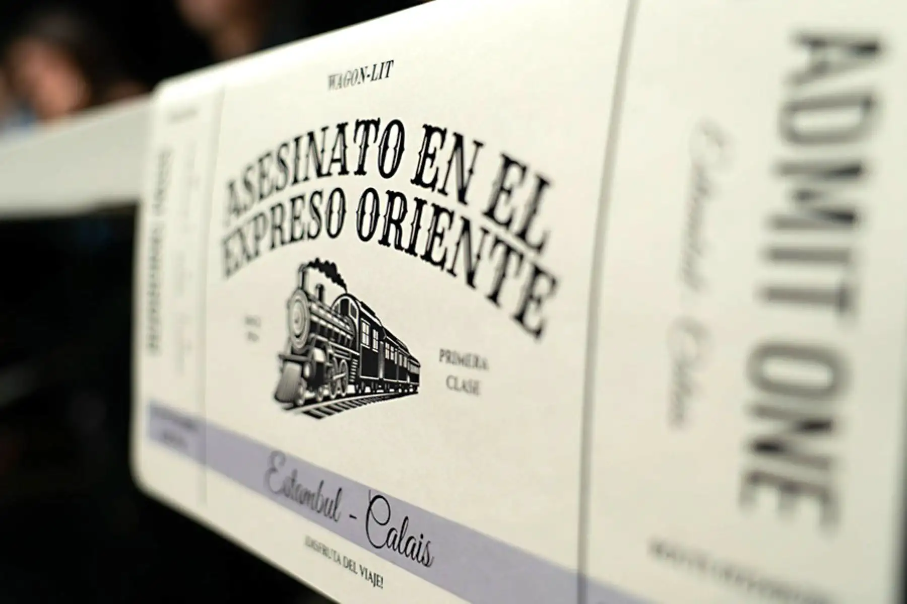 Teatro: comentario a la versión de «Asesinato en el Expreso Oriente», de Rodrigo Falla