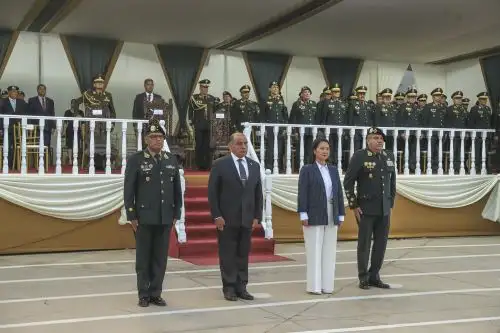 Presidenta Keiko Fujimori renueva compromiso de seguir fortaleciendo a la Policía Nacional