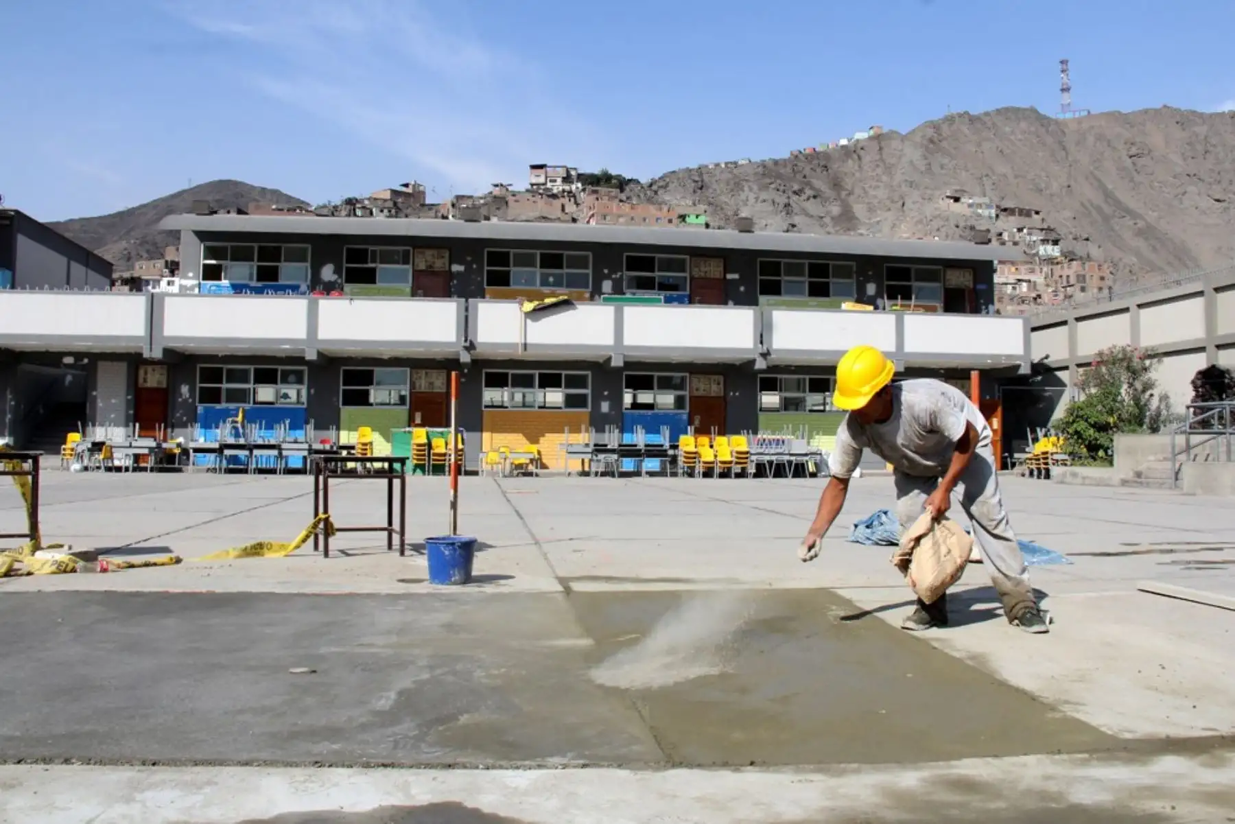 Gobierno declara en emergencia la infraestructura educativa pública a nivel nacional. Foto: ANDINA/Difusión.