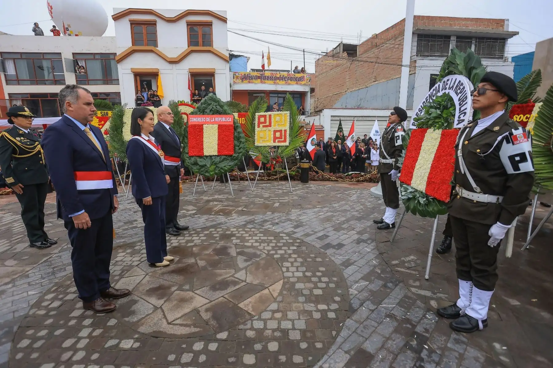 La presidenta Keiko Fujimori participa en una ceremonia de homenaje a la mujer tacneña, como parte de las actividades conmemorativas por el 97° aniversario de la reincorporación de Tacna al Perú. Foto: ANDINA/ Prensa Presidencia