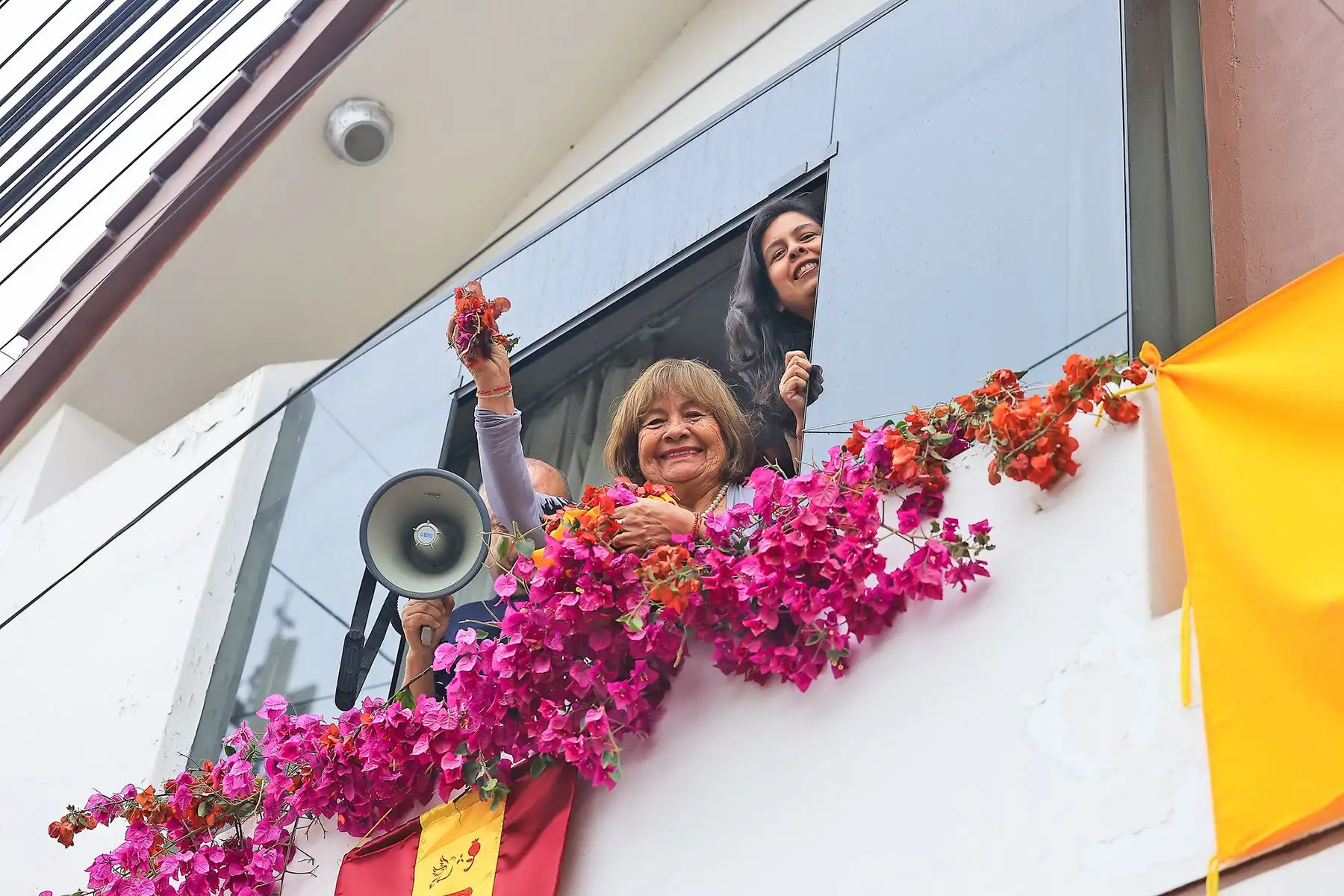 Presidenta Keiko Fujimori participa en la Solemne Procesión de la Bandera Nacional. Foto: ANDINA/ Prensa Presidencia
