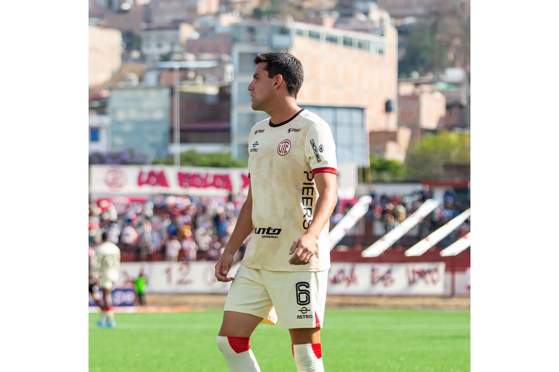 Universitario de Deportes vence por 4-2 a UTC, con goles de Jairo Concha en el primer tiempo, y Williams Rivero, Álex Valera y Andy Polo en el segundo tiempo, el sábado 29 de agosto en el estadio Héroes de San Ramón de Cajamarca por la fecha 7 del Torneo Clausura 2026. Foto: Liga 1
