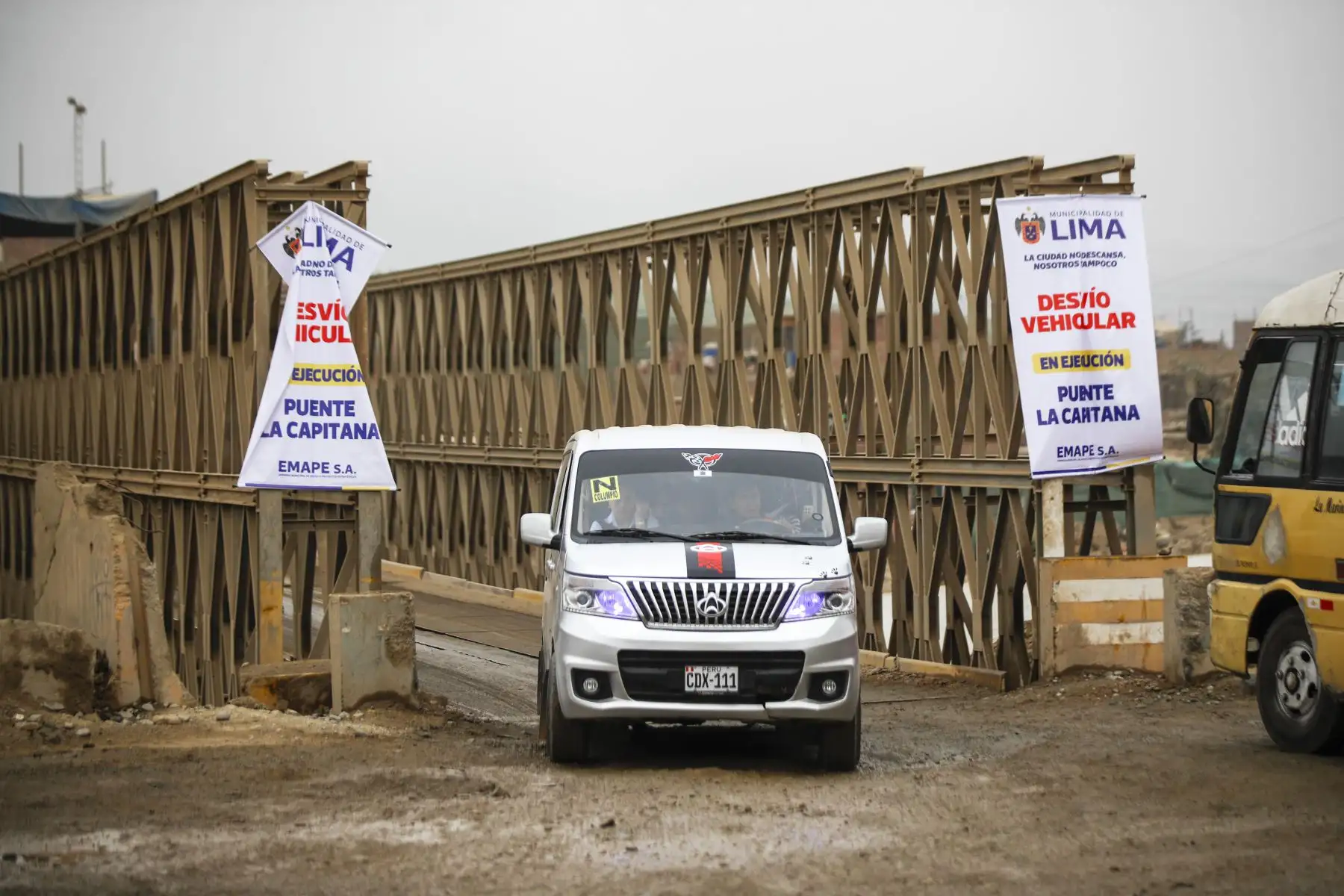 El nuevo puente La Capitana reemplazará al puente Bailey instalado en la avenida La Capitana en 2017. Foto: ANDINA/ Ricardo Cuba