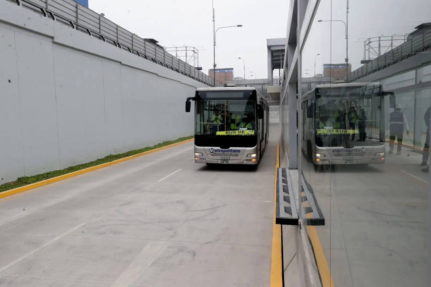 La infraestructura incluye espacios acondicionados para la operación del sistema de transporte, como parte del proyecto de la Vía Expresa Grau. Foto: ANDINA/Vidal Tarqui.