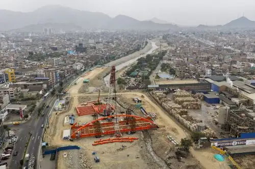 Puente Próceres avanza para mejorar la conexión vial entre San Juan de Lurigancho y El Agustino