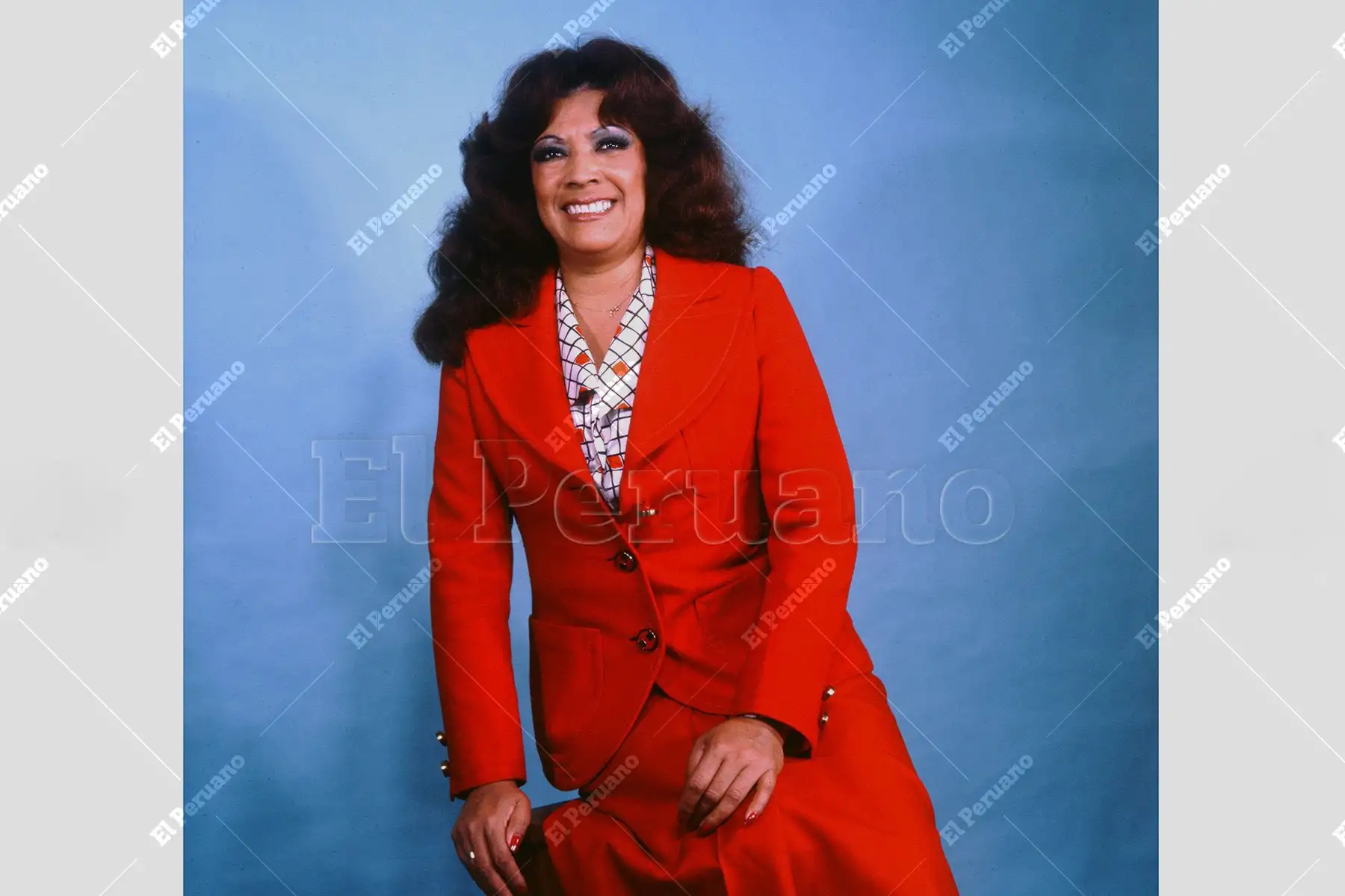 Lima - 1 setiembre 1980 / Edith Barr, una de las voces más elegantes y de mayor trayectoria de nuestra música.  «La Flor Morena de la canción criolla» llevó el folclor peruano al escenario internacional. Foto: Archivo Histórico de El Peruano