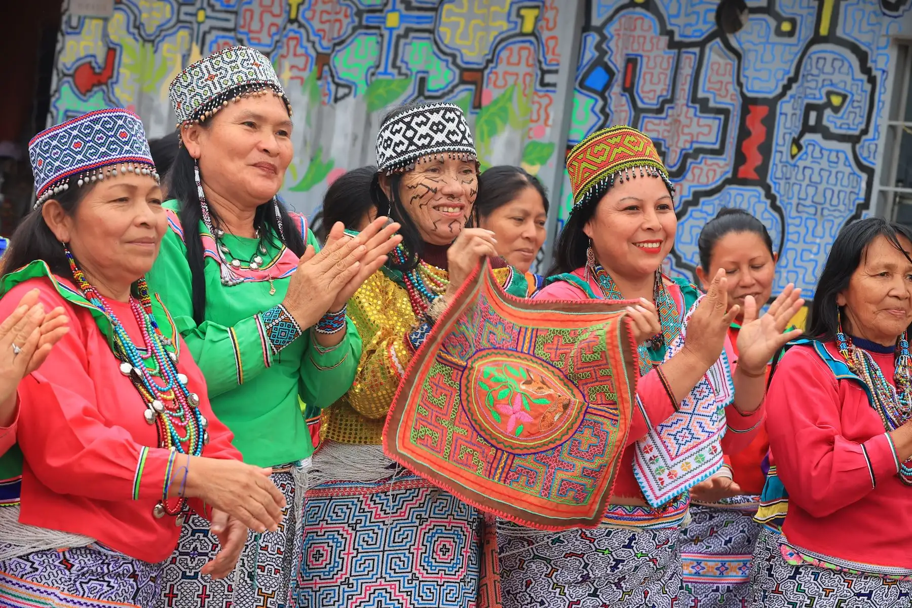 El encuentro permitió poner en valor el aporte de las mujeres indígenas a la preservación de la cultura y las tradiciones ancestrales.Foto: ANDINA/Braian Reyna