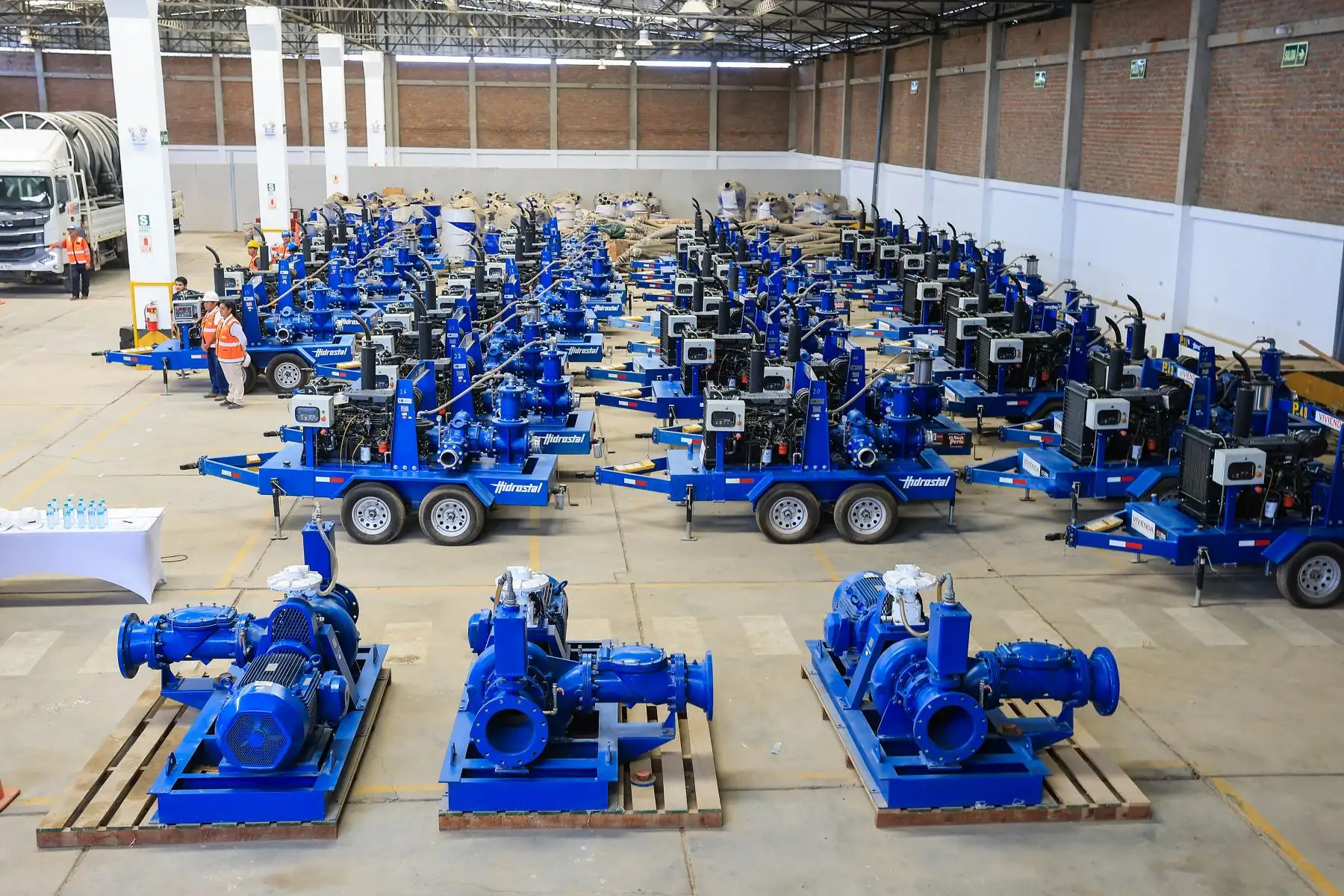 En Piura, la mandataria lideró la entrega de motobombas a municipalidades provinciales y distritales y realizó visita inopinada a una comisaría Foto: ANDINA/Prensa Presidencia