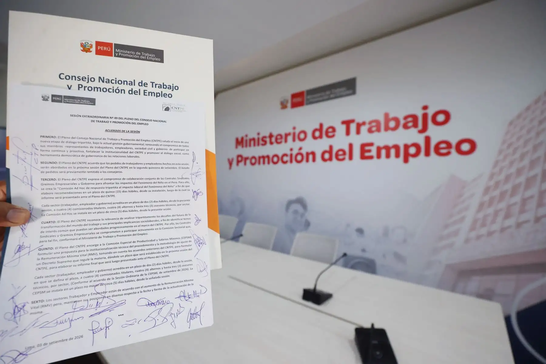 El CNTPE creó una comisión ad hoc tripartita para elaborar recomendaciones que permitan anticipar y mitigar el impacto laboral del Fenómeno El Niño. Foto: ANDINA/Difusión.