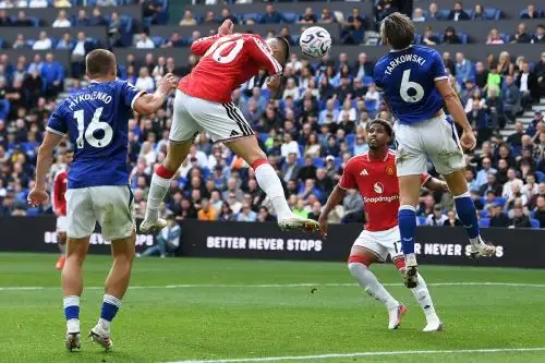 Premier League: Everton y Manchester United empatan 2-2