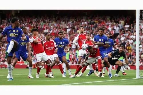 Premier League: Arsenal derrota 2-1 al Chelsea
