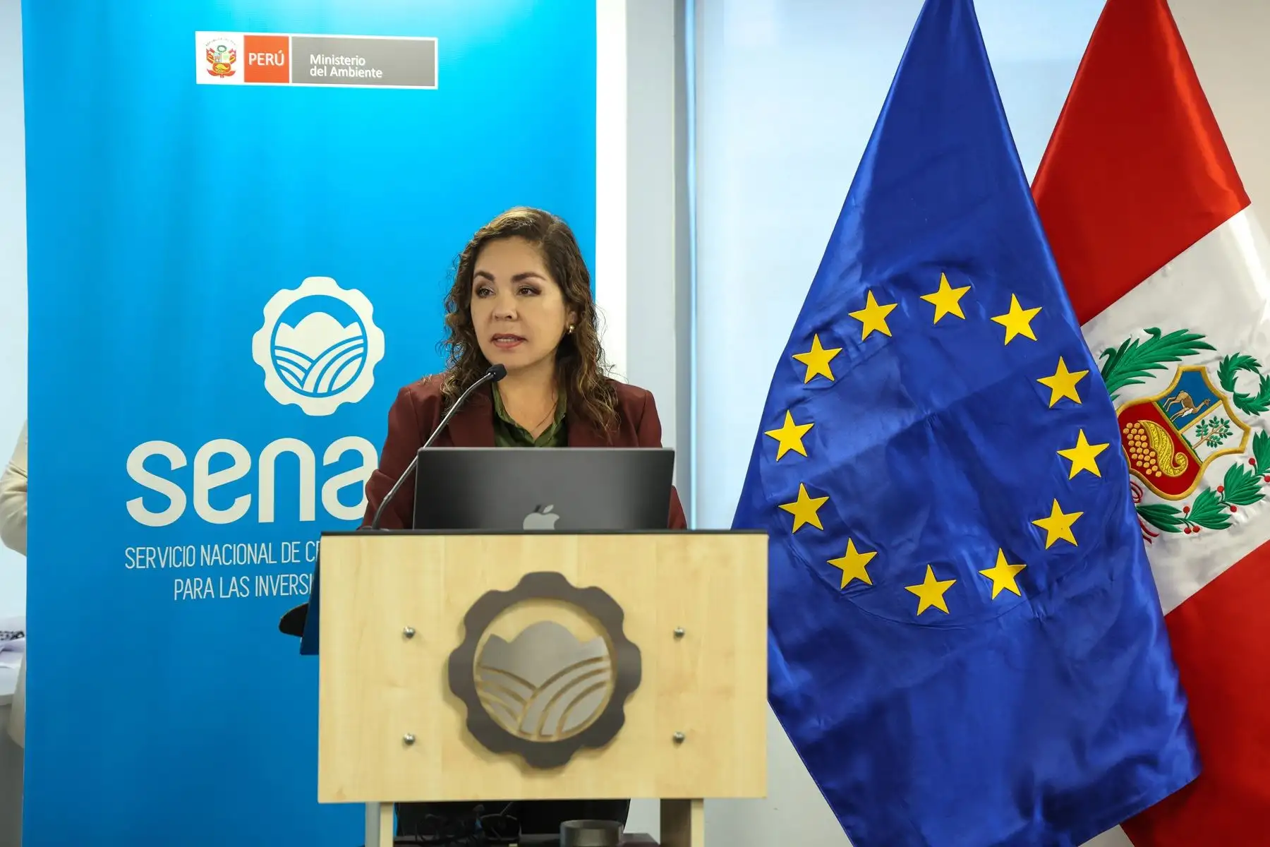 Perú e Italia intercambian experiencias para impulsar las inversiones sostenibles