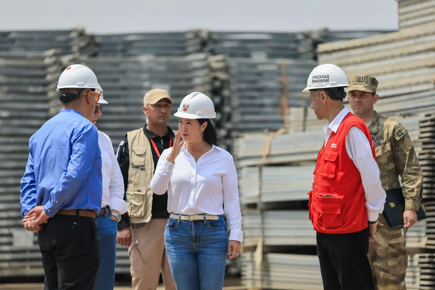 Presidenta Keiko Fujimori lideró traslado de 25 puentes modulares para garantizar conectividad vial ante fenómeno El Niño. Foto: ANDINA/Prensa Presidencia