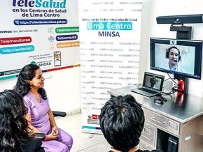 Actualmente, el 43 % de los establecimientos de salud del país no tienen conexión a internet, mientras que en aquellos que sí disponen de este servicio, la capacidad instalada suele ser de uso doméstico, señala el ministro de Salud. Foto: Difusión