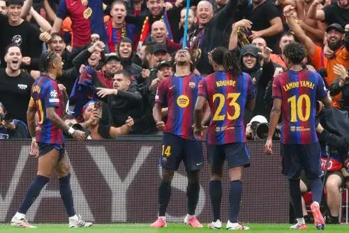Barcelona supera 2-0 al Feyenoord en la Champions League