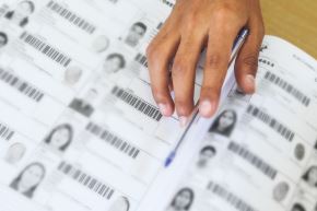 El Reniec exhorta a revisar de manera oportunda la información sobre restitución de docimicilios, de cara a las ERM 2026. Foto: Reniec/Difusión