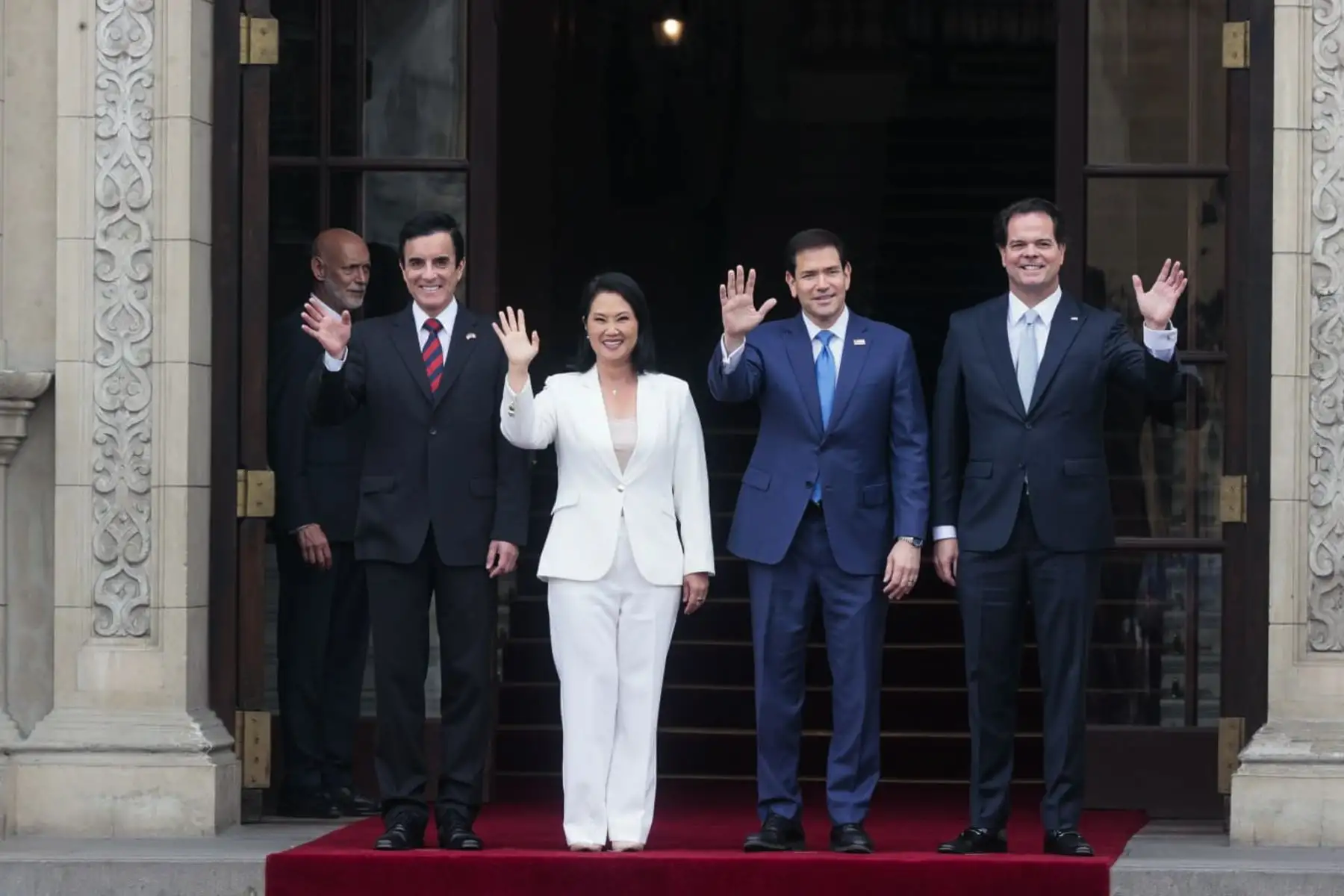 La presidenta de la república, se reúne con el secretario de Estado de Estados Unidos, Marco Rubio, en la sede de Palacio de Gobierno, en el marco de la visita oficial que realiza en el Perú. Foto: ANDINA/ Vidal Tarqui