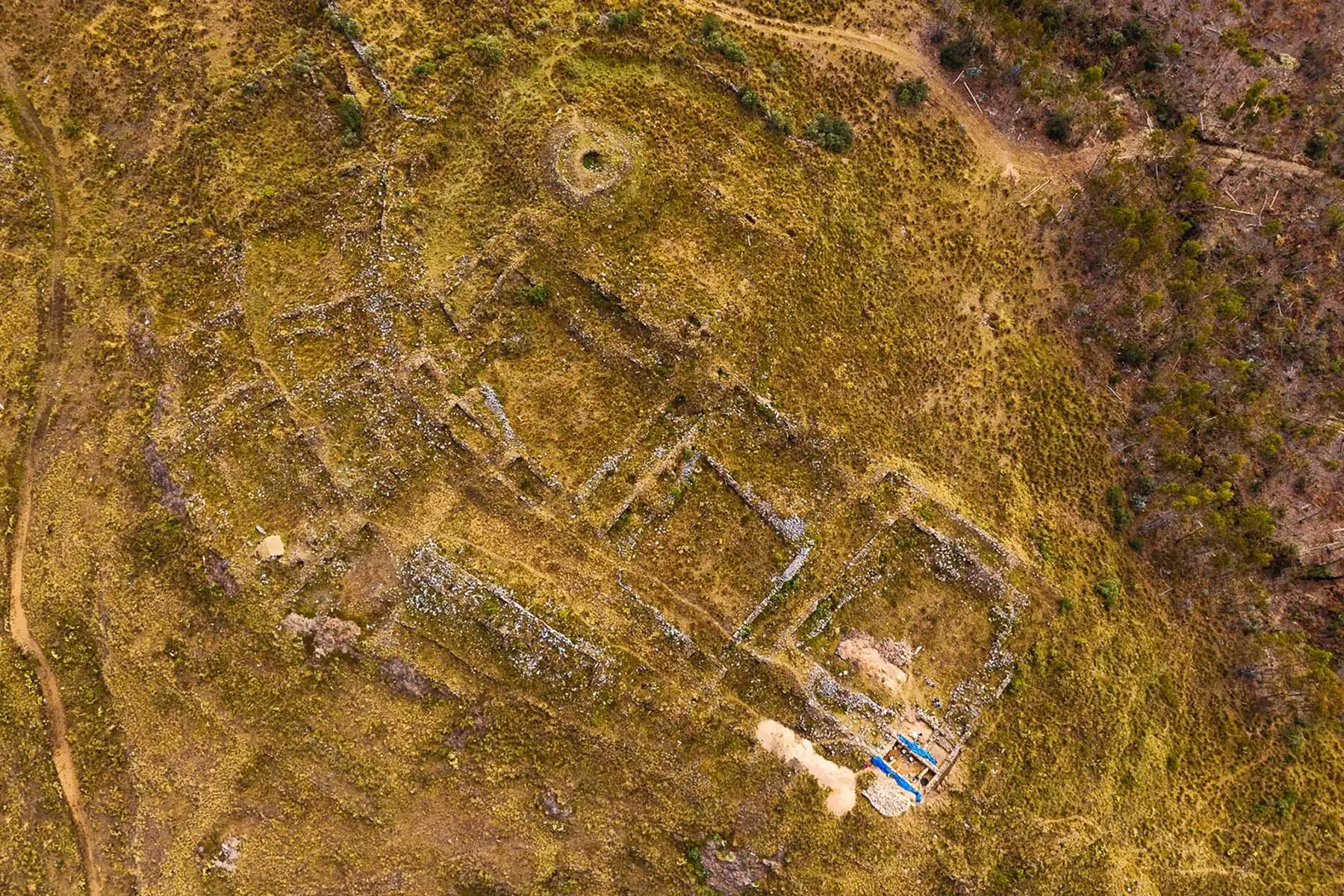 El sitio arqueológico Wancasanga se encuentra en Huaman Orco, a 3,400 metros de altitud, en el valle de Condebamba, Cajamarca, donde las investigaciones arqueológicas vienen revelando nuevas evidencias de la presencia inca. ANDINA/Difusión