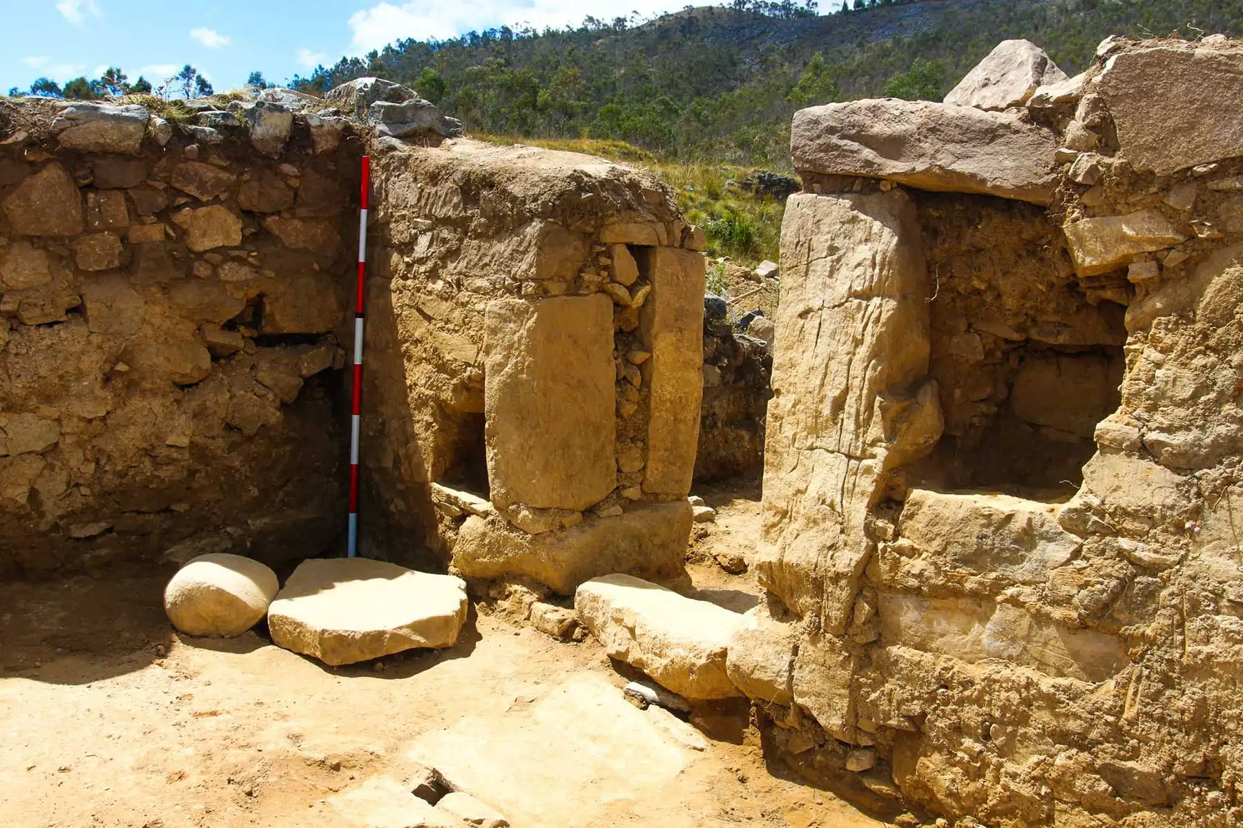 El sitio arqueológico Wancasanga se encuentra en Huaman Orco, a 3,400 metros de altitud, en el valle de Condebamba, Cajamarca, donde las investigaciones arqueológicas vienen revelando nuevas evidencias de la presencia inca. ANDINA/Difusión