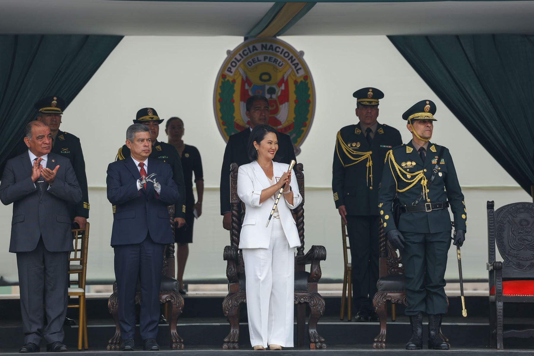 Presidenta Keiko Fujimori encabeza ceremonia de reconocimiento de Fredy López como nuevo comandante general de la PNP. Foto: ANDINA/Prensa Presidencia