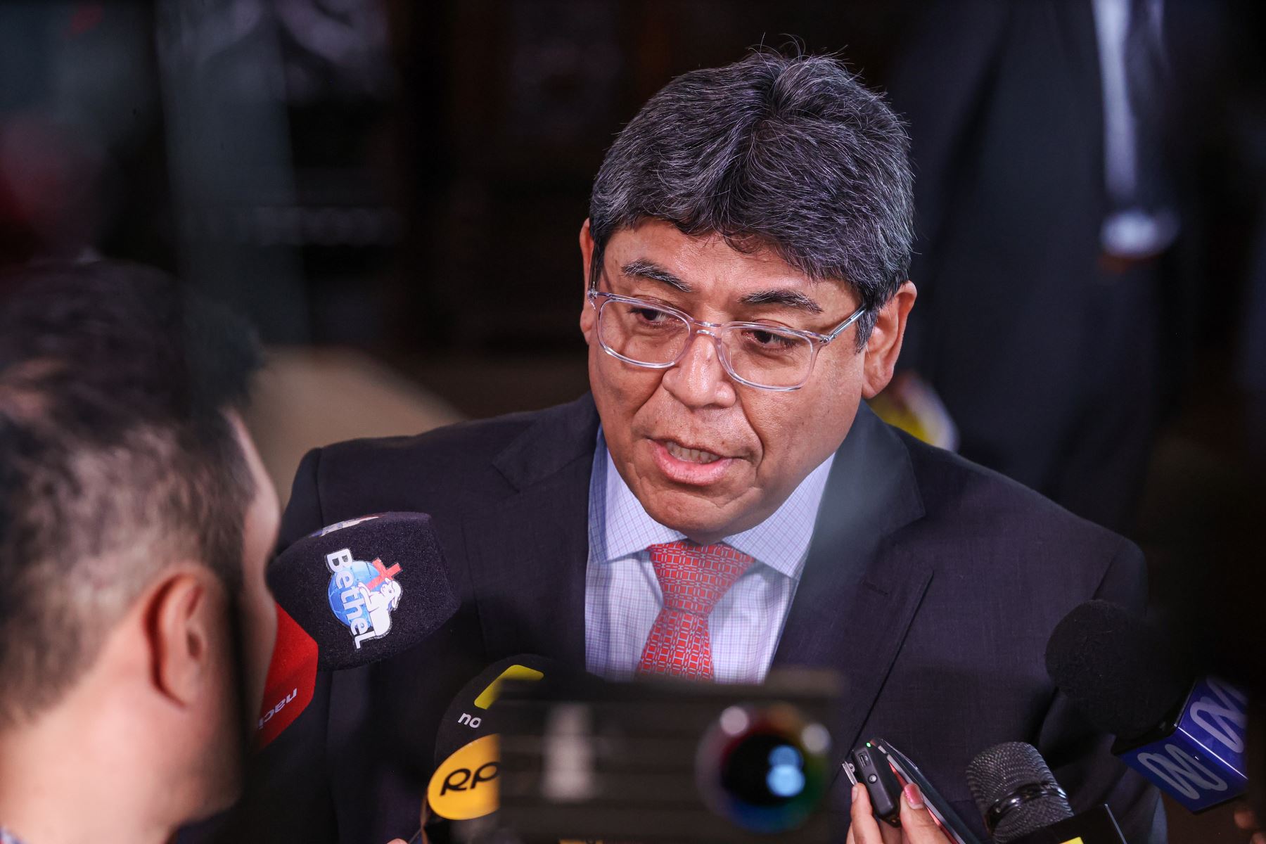 MEF impulsará culminación de proyectos paralizados por falta de financiamiento