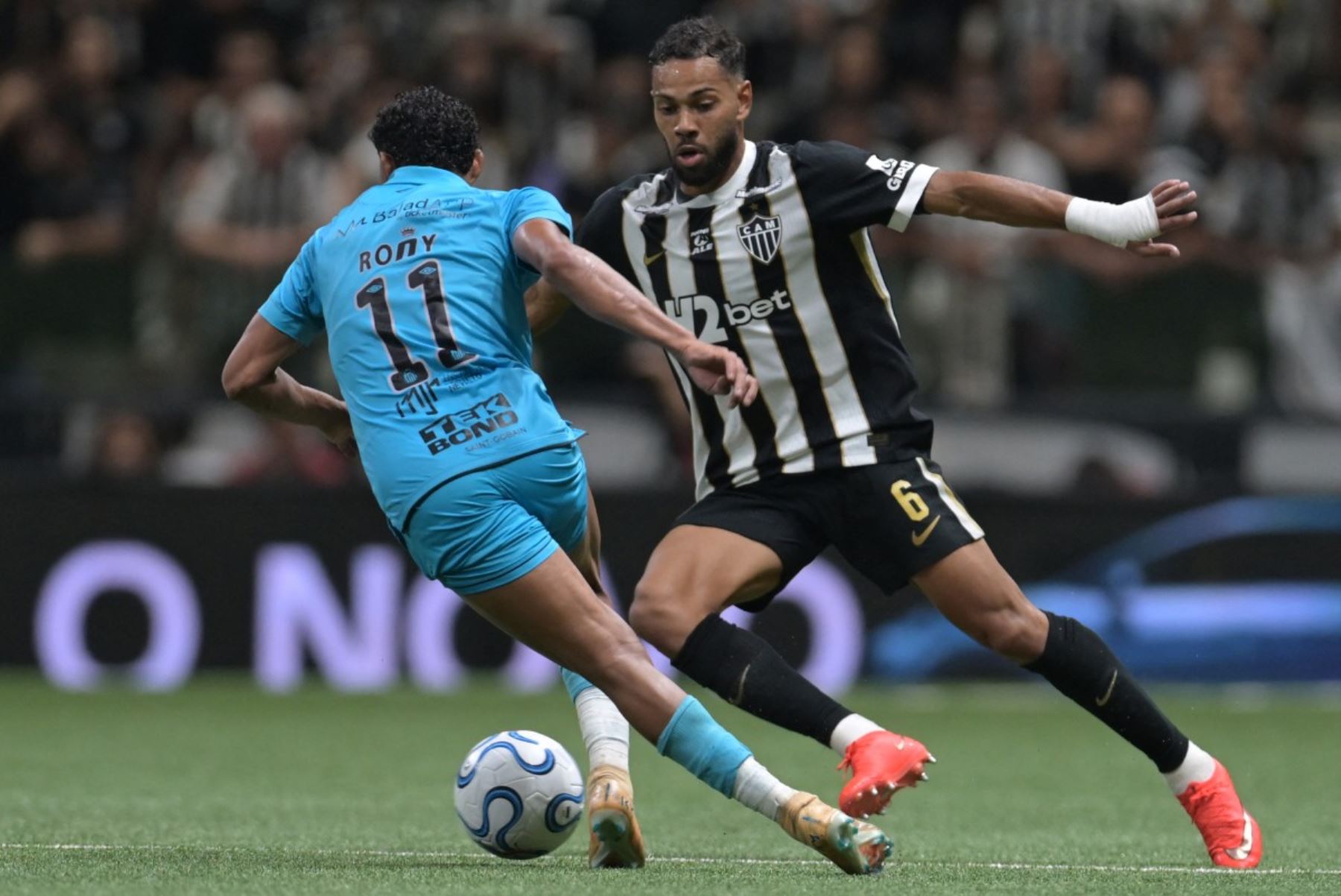 Atlético Mineiro igualó la serie tras imponerse 4-2 en el tiempo reglamentario, luego de haber caído 2-0 en el partido de ida. Foto: AFP.