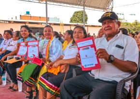 Con la entrega de títulos en diversas localidades de la región San Martín, Cofopri otorgó más de 9,000 de estos documentos que formalizan la propiedad desde el inicio de la actual gestión. ANDINA/Difusión