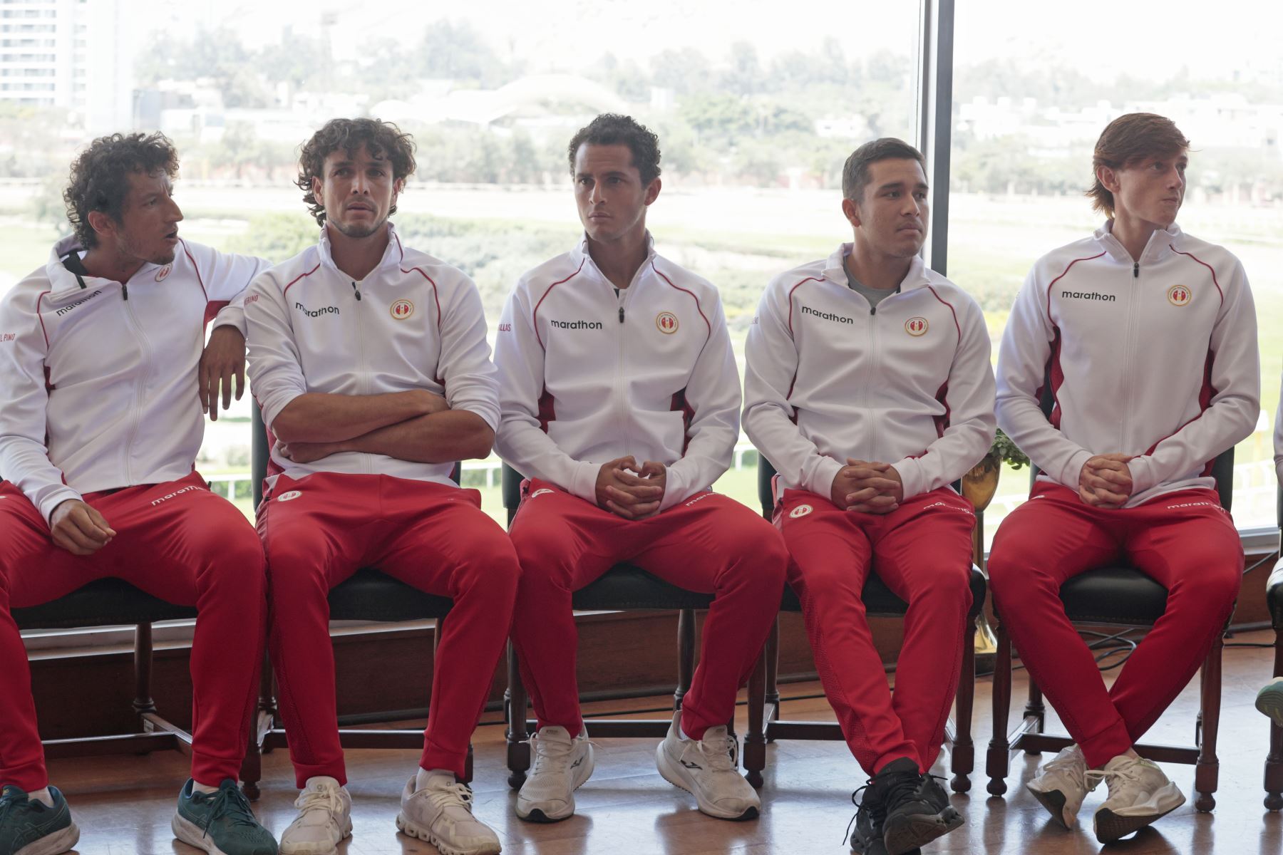 Las selecciones de Perú y Paraguay participaron el sorteo de la Copa Davis 2027, quedando definidas las llaves por el Grupo Mundial I. Ignacio Buse y sus compañeros enfrentarán este fin de semana a Paraguay en busca del pase a las clasificatorias.
Foto: ANDINA/Vidal Tarqui