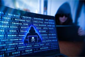 Proteger la identidad digital requiere monitorear filtraciones de contraseñas y correos antes de que sean utilizados en fraudes financieros.
