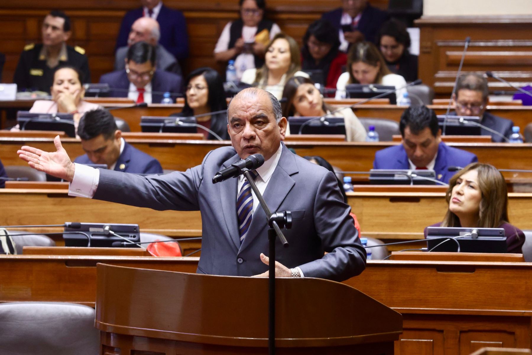 Ahora Nación no apoyará moción de censura contra ministro del Interior