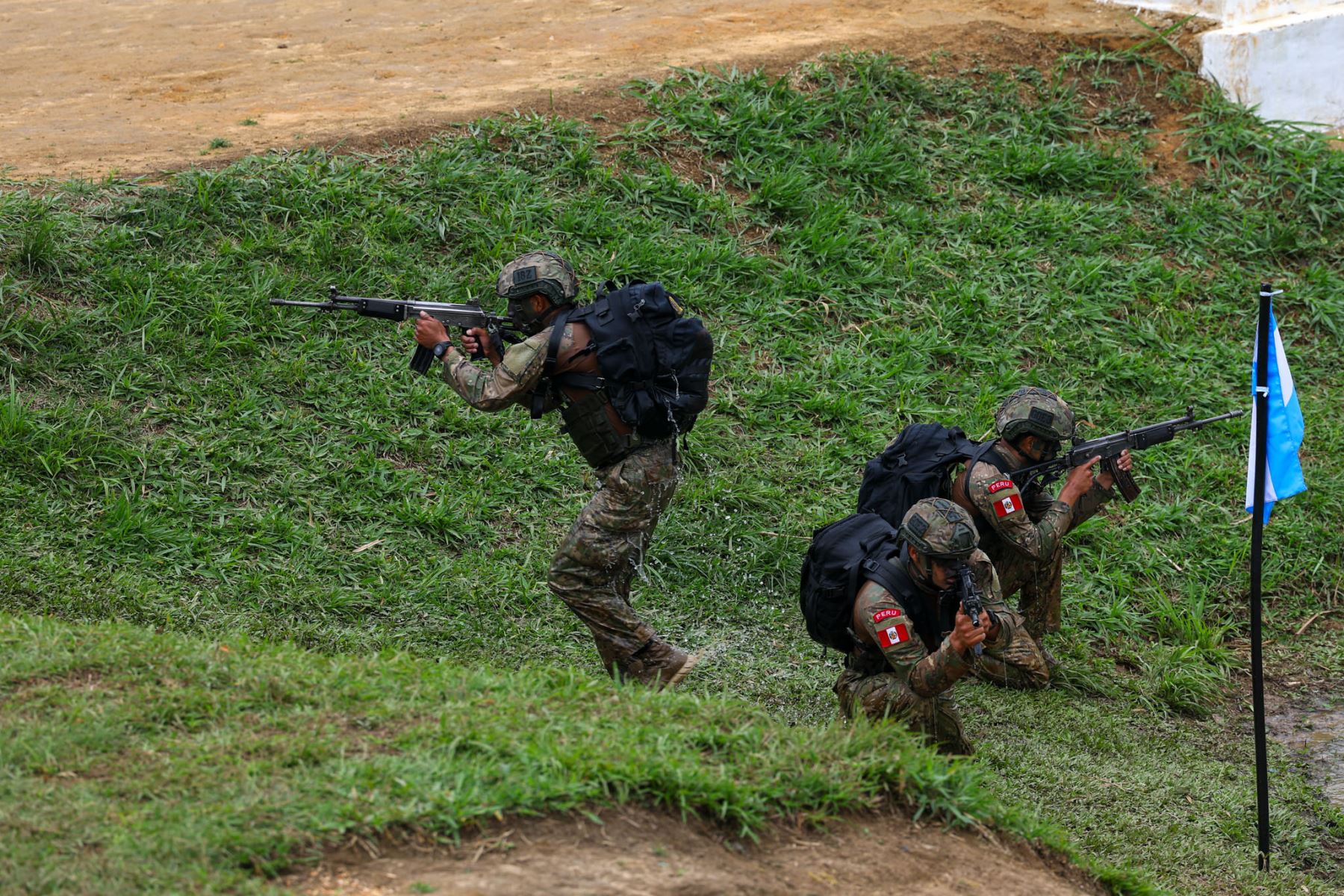 Las maniobras formaron parte del entrenamiento orientado a fortalecer la interoperabilidad y preparación frente a amenazas multidimensionales. Foto: ANDINA/Lino Chipana.