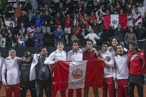 Juan Pablo Varillas le dio el triunfo definitivo a Perú por 3-2 ante Paraguay en el Grupo Mundial I de la Copa Davis