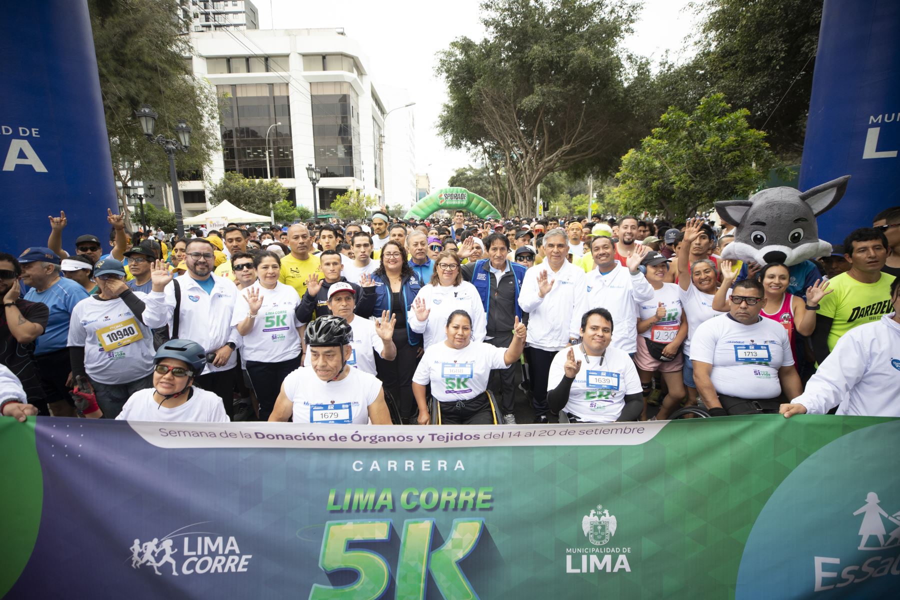 La Dra. Zulema Tomas Gonzáles, presidenta ejecutiva de EsSalud, lideró “Lima Corre 5K” Foto: EsSalud