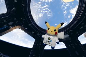 Con exposiciones, actividades digitales y el viaje real de un peluche de Pikachu a la Estación Espacial Internacional, la alianza busca combinar entretenimiento y divulgación científica