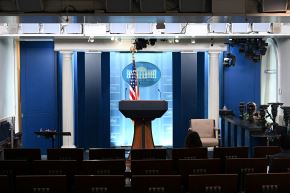 Vista general de la Sala de Sesiones de Prensa James S. Brady de la Casa Blanca en Washington D. C., el 21 de septiembre de 2026. Foto: AFP