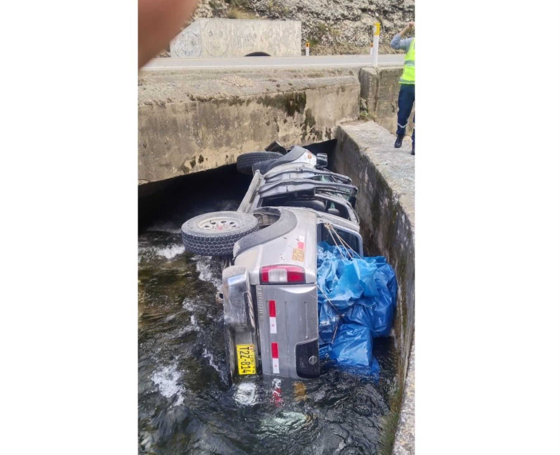 Carretera Central: despiste de camioneta en tramo Pasco - La Oroya deja dos heridos graves