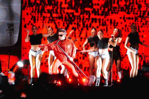 Robbie Williams: el Perú se rindió ante su energía y talento