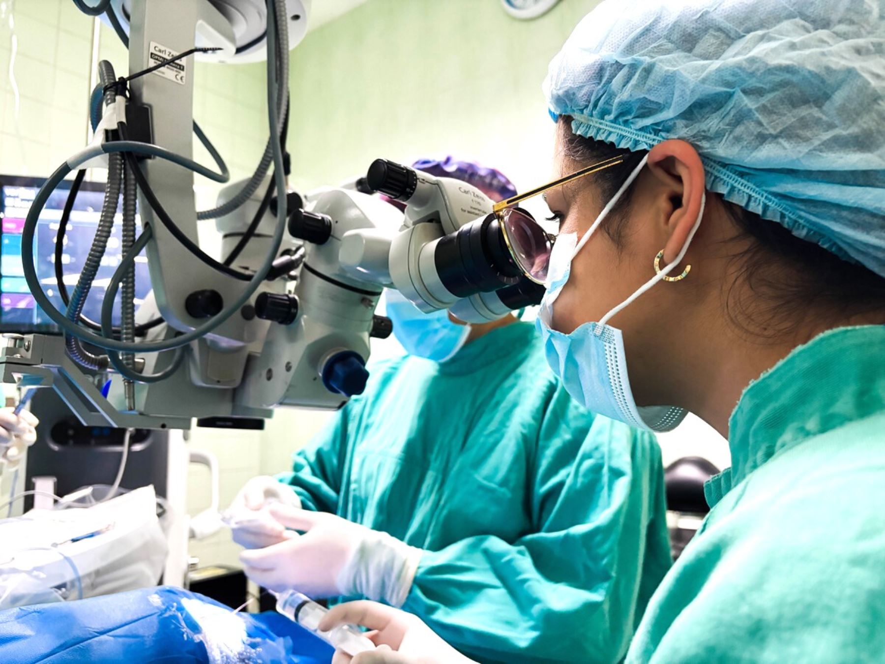 EsSalud: Hospital Grau implementa cirugías oftalmológicas hasta la medianoche