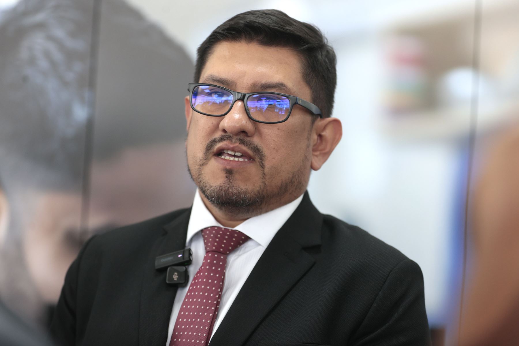 MTC presenta 178 equipos de telecomunicaciones incautados en penales