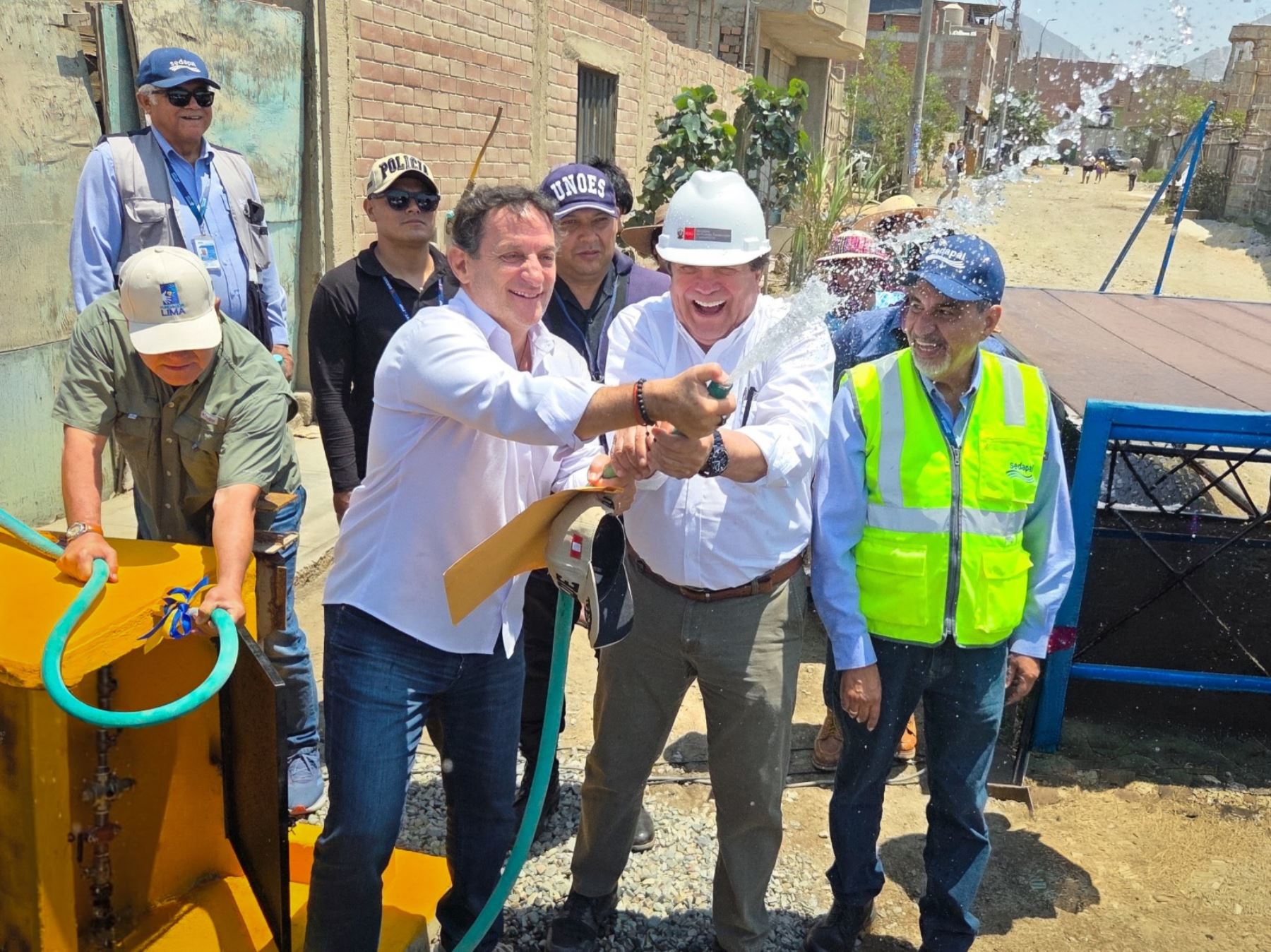Pachacámac: inauguran 55 pilones que garantizan agua de calidad para 25,000 personas