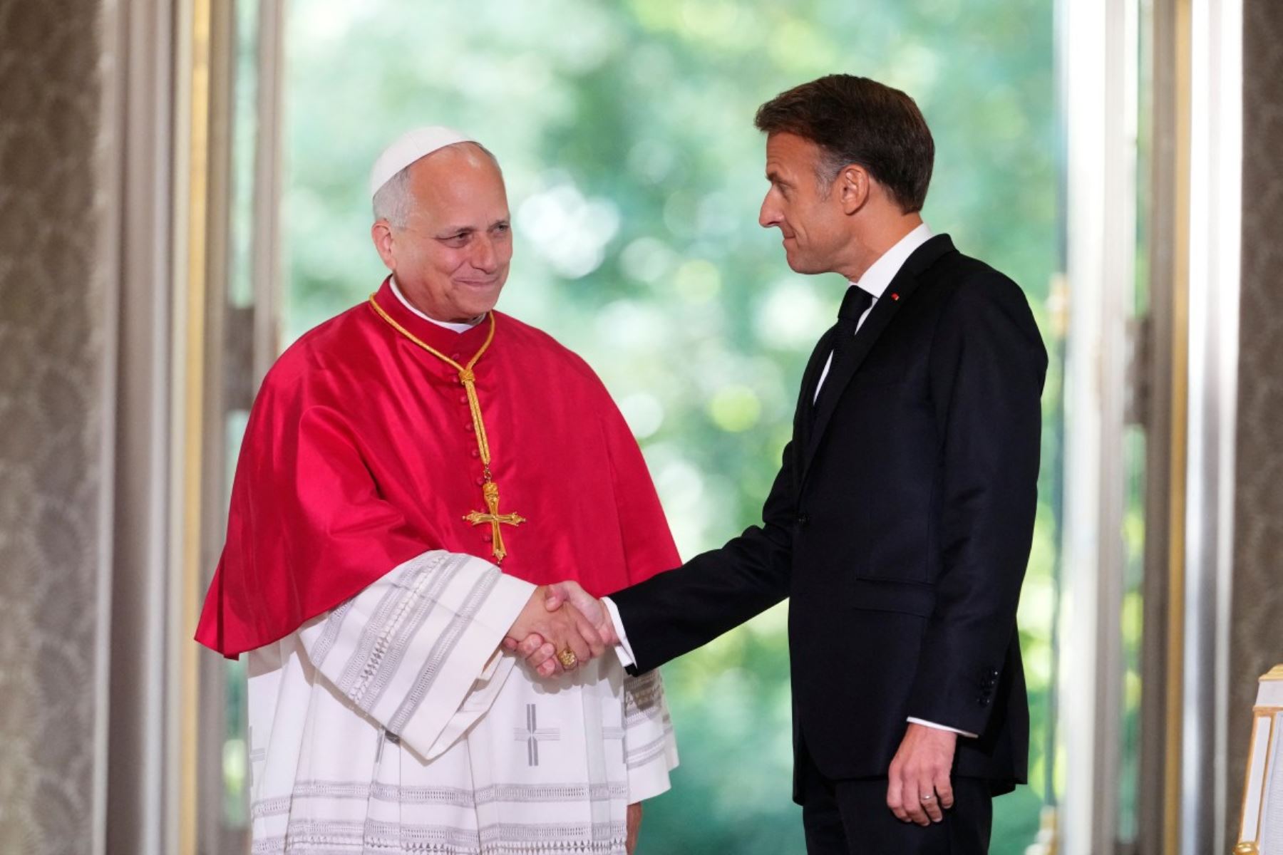 Papa León XIV llegó a Francia para una visita de cuatro días