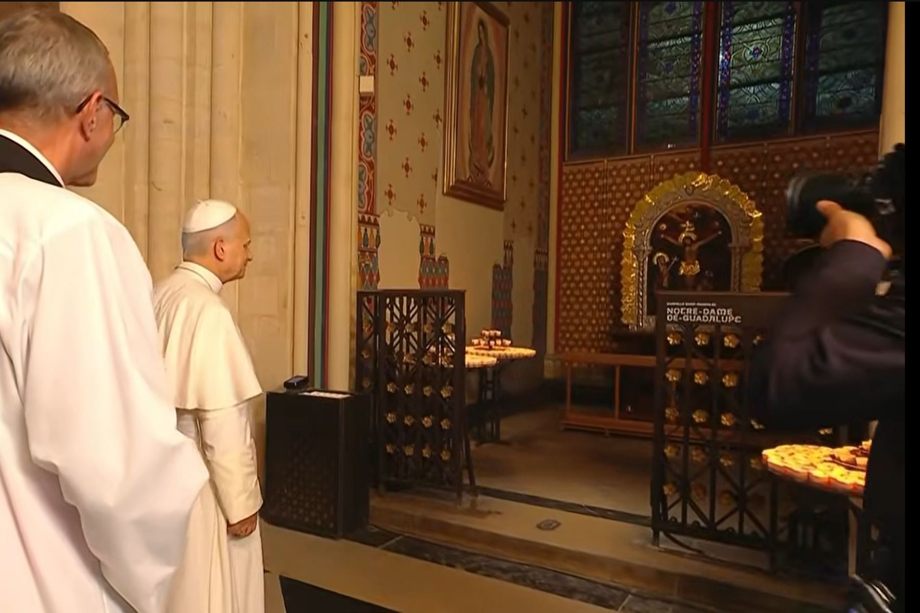 Papa León XIV en Francia: pontífice saludó imagen de Señor de los Milagros en Notre-Dame