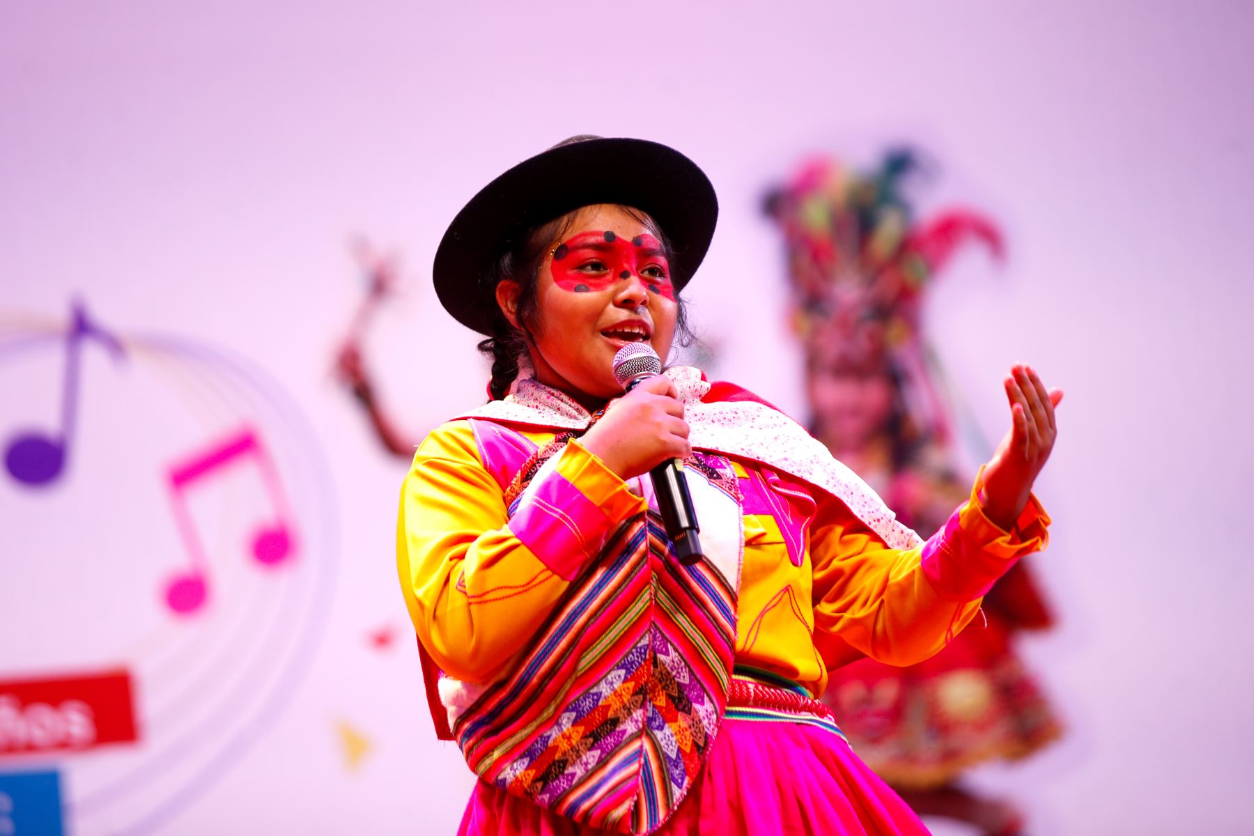Niños y adolescentes de 54 Centros de Acogida Residencial llegaron a la gran final nacional del XVII Concierto “Expresando Talentos, Transformando Vidas”, en una jornada de canto, danza y diversidad cultural.Foto: ANDINA/Ricardo Cuba