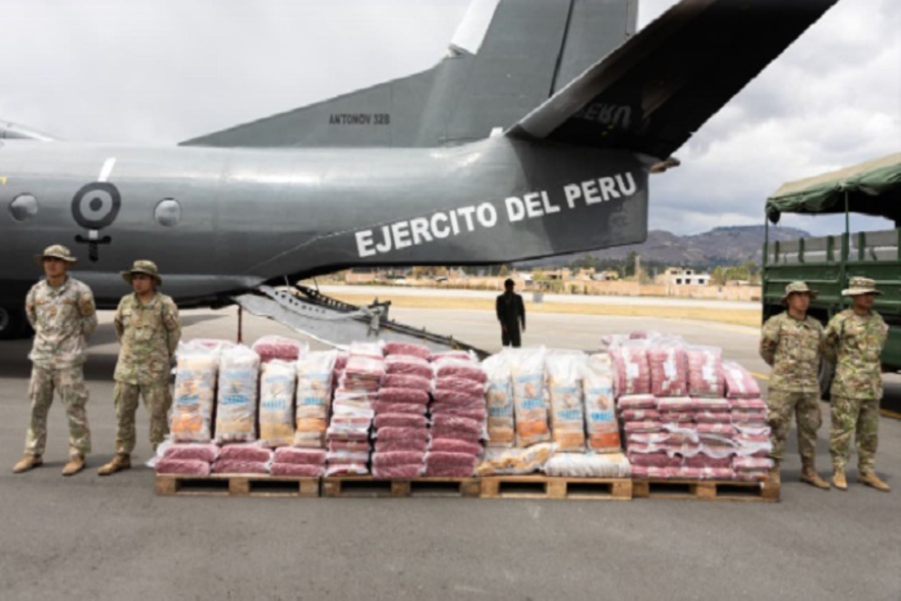 Cajamarca: Gobierno lleva 5 toneladas de ayuda humanitaria a comunidad  de Chaquilpampa