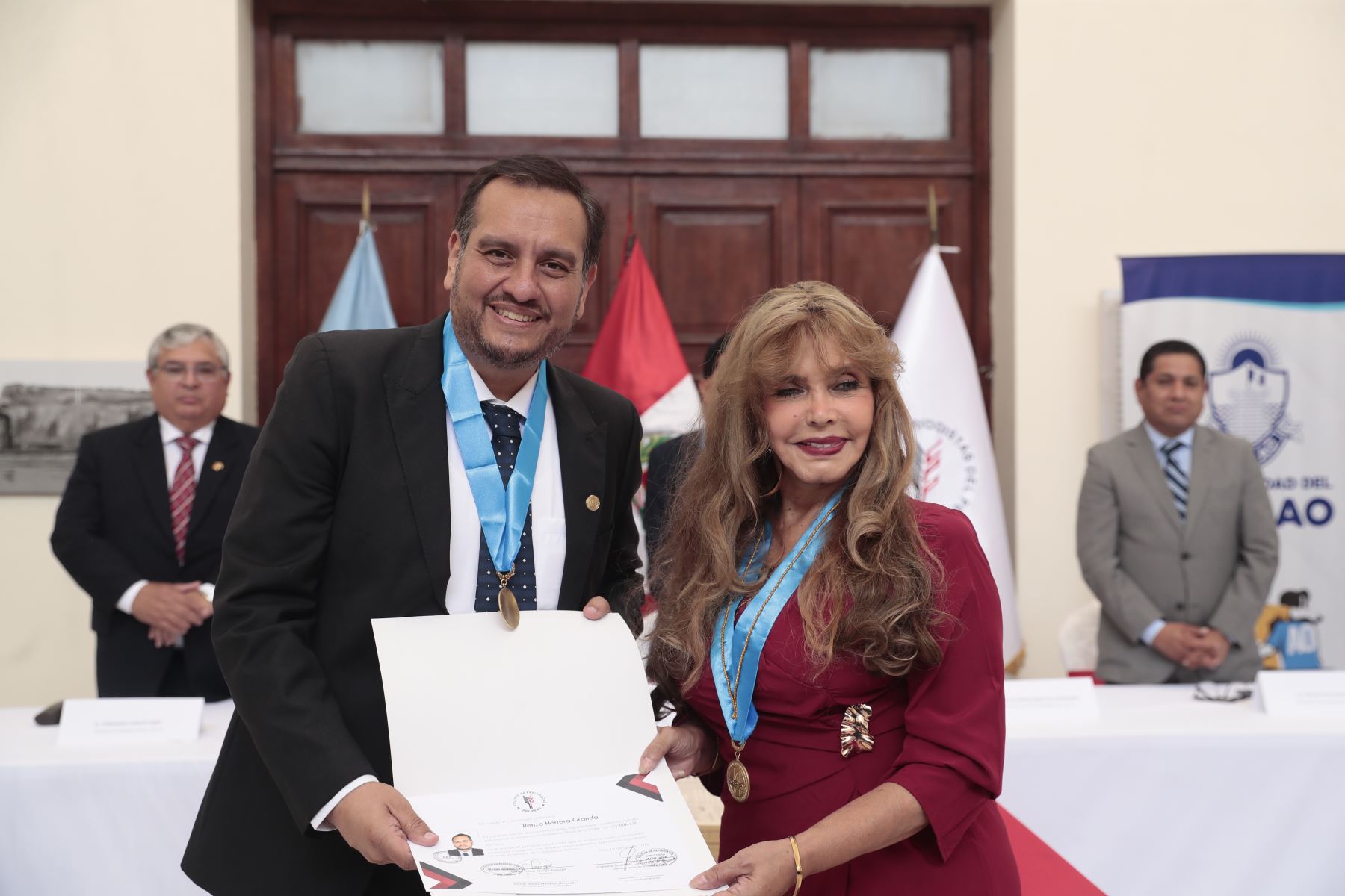 Durante la ceremonia conmemorativa por el Día del Periodista en el Museo de Historia y Arte del Callao, organizada por el Colegio de Periodistas del Perú - Consejo Departamental del Callao, jóvenes periodistas chalacos juraron como nuevos miembros del Colegio de Periodistas del Callao, el sábado 26 de setiembre de 2026. Foto: ANDINA/Daniel Bracamonte