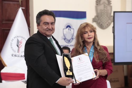 Colegio de Periodistas del Callao incorpora nuevos integrantes y realiza homenaje por Día del Periodista