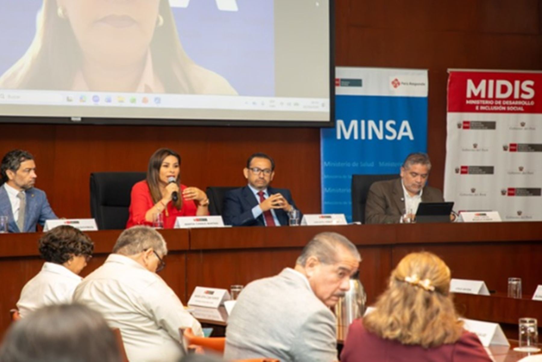 Midis lidera esfuerzos contra la anemia y cerrar brechas en los hogares más vulnerables