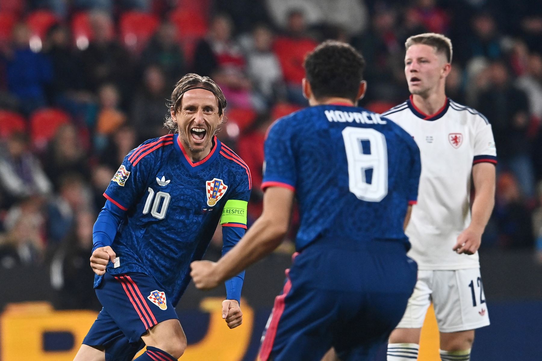 El inacabable Luka Modric guía a Croacia al triunfo por 2-1 ante República Checa
